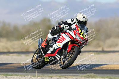 media/Apr-19-2025-CVMA (Sat) [[586b59ad56]]/Race 13-Amateur Supersport Open/